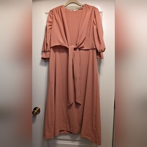 Pink midi tie dress with lantern 3/4 sleeve great condition size M-L